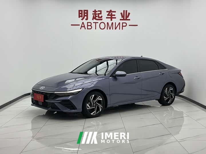 Hyundai Elantra 1.5L CVT Luxury