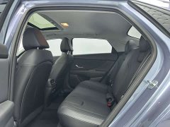 Hyundai Elantra 1.5L CVT Luxury - ფოტო 6