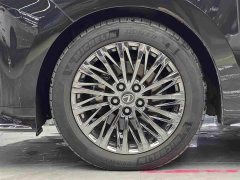 Lexus LM 2023 500h Six-Seat Premium Edition - ფოტო 4
