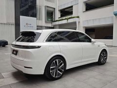 Li Auto L7 Ultra - ფოტო 14