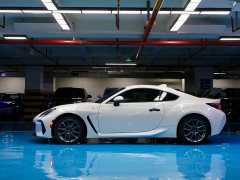 Subaru BRZ 2.4L Manual - ფოტო 2