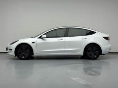 Tesla Model 3 2022 Rear-Wheel Drive - ფოტო 4