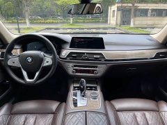 BMW 7 Series 740Li Premier Luxury Package - ფოტო 16