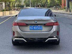 BMW 5 Series 530Li Premier M Sport Package - ფოტო 4