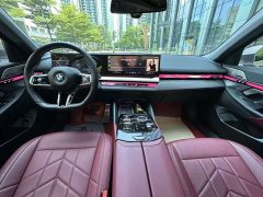 BMW 5 Series 530Li Premier M Sport Package - ფოტო 7