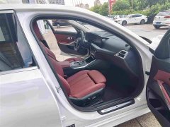 BMW 3 Series 325Li M Sport Package - ფოტო 11