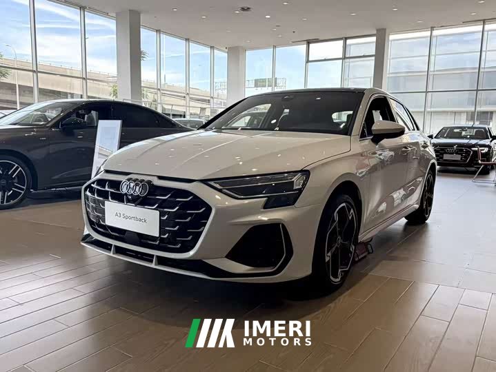 Audi A3 Sportback 35TFSI Prestige - ავტომობილი ჩინეთიდან