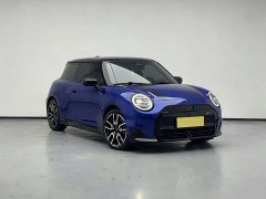 BMW 2024 Electric MINI COOPER 452km COOPER SE Racer - ფოტო 1