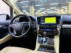 Toyota Alphard 2020 3.5L Automatic - ფოტო 17