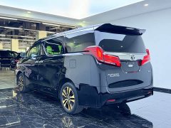 Toyota Alphard 2020 3.5L Automatic - ფოტო 18