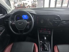 Volkswagen Jetta VS5 280TSI Automatic Gloss Honor Edition - ფოტო 12