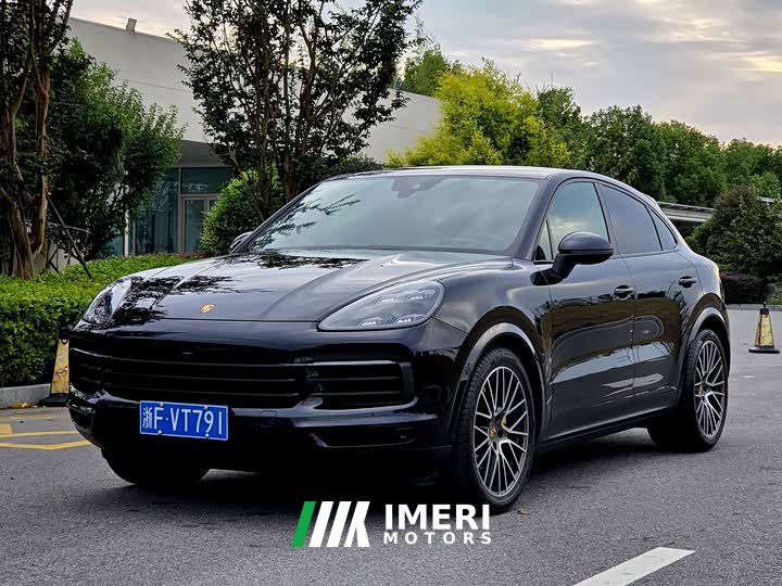 Porsche Cayenne Coupé 3.0T Platinum - ავტომობილი ჩინეთიდან