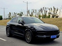Porsche Cayenne Coupé 3.0T Platinum - ფოტო 3