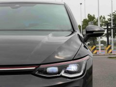 Volkswagen Golf GTI 380TSI DSG GTI - ფოტო 4
