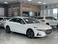 Hyundai Elantra 2022 1.5L CVT Luxury - ფოტო 3