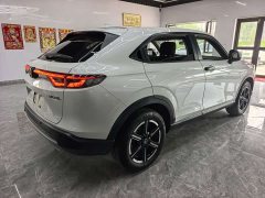 Honda Vezel 1.5L CVT Elite - ფოტო 4