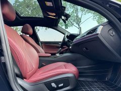 BMW 5 Series 525Li M Sport Package - ფოტო 11