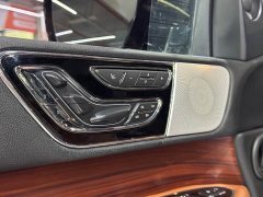Lincoln Navigator 2020 3.5T Prestige Edition - ფოტო 8
