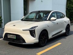 IM Motors Zhiji LS6 Pure Electric Max - photo 1