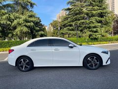 Mercedes-Benz A-Class 2023 A 200 L Fashion Edition - ფოტო 3