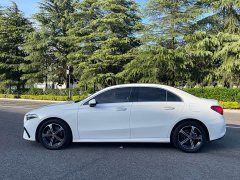 Mercedes-Benz A-Class 2023 A 200 L Fashion Edition - ფოტო 4