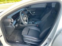 Mercedes-Benz A-Class 2023 A 200 L Fashion Edition - ფოტო 9
