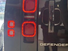 Land Rover Defender 2025 90 2.0T P300 S - ფოტო 9