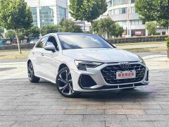 Audi A3 2025 Sportback 35TFSI Prestige - ფოტო 3