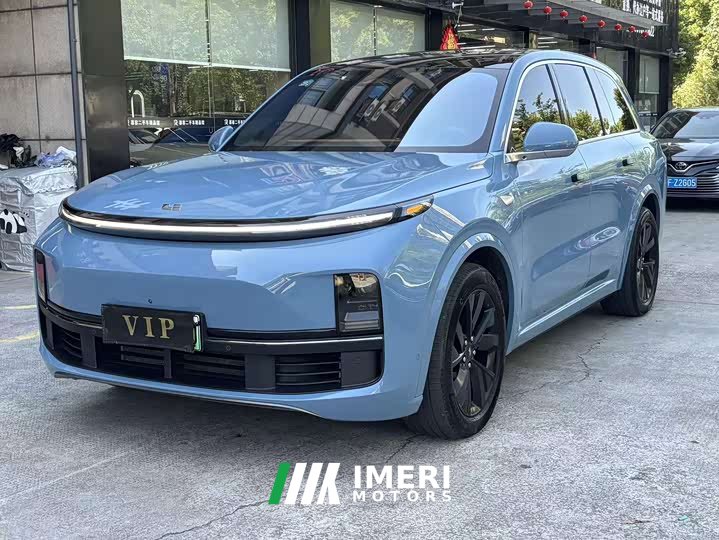 Li Auto L8 Pro