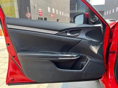 Honda Civic 2021 Hatchback 220 Turbo CVT Sharp Control - ფოტო 11