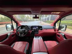 Toyota HIACE 3.5L V6 Automatic - ფოტო 4
