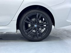 BMW 1 Series 125i M Sport Night Edition - ფოტო 17