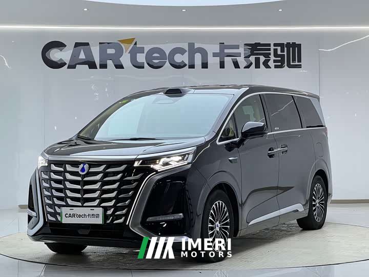 Denza D9 DM-i Smart Drive 1020 Four-Wheel Drive Flagship