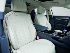 Bentley Flying Plug-In Hybrid Flying Spur Plug-in Hybrid 4.0T V8 Mulliner - ფოტო 13