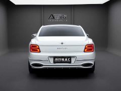 Bentley Flying Plug-In Hybrid Flying Spur Plug-in Hybrid 4.0T V8 Mulliner - ფოტო 4
