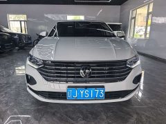 Volkswagen Lavida Facelift 1.5L Automatic Five Million Edition - ფოტო 1