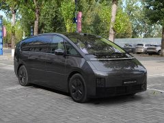 Li Auto MEGA Home Family Edition - ფოტო 3