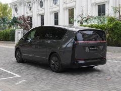 Li Auto MEGA Home Family Edition - ფოტო 7