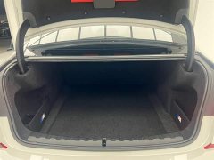 BMW 3 Series Facelift 320Li M Sport Package - ფოტო 18