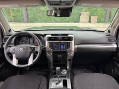 Toyota 4Runner 4.0L Automatic - ფოტო 15
