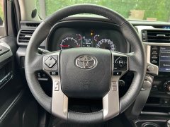 Toyota 4Runner 4.0L Automatic - ფოტო 16
