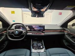 BMW i5 eDrive 35L Luxury Edition Premium Package - ფოტო 7