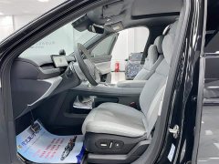 NIO ES8 100kWh Executive - ფოტო 8