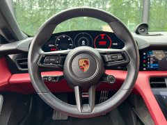 Porsche Taycan - ფოტო 18