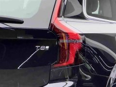 Volvo XC90 Plug-in Hybrid Facelift T8 Inscription Luxury 7-Seater - ფოტო 17