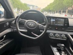 Hyundai Elantra 2023 1.5L CVT GLX Elite - ფოტო 13