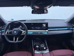 BMW i5 xDrive 50L M Sport Package - ფოტო 14