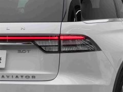 Lincoln Aviator 2022 3.0T V6 RWD Luxury Edition - ფოტო 18