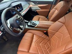BMW i7 xDrive60L Luxury Package - ფოტო 10