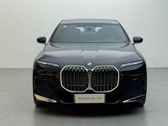 BMW i7 xDrive60L Luxury Package - ფოტო 2